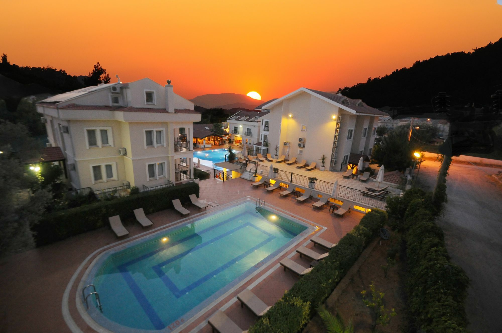 Sea Breeze Hotel And Apartments Oludeniz Exteriér fotografie
